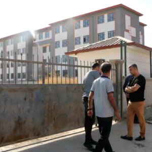diyarbakirda tamamlanan ilkokulun acilisi ruhsat sorunu nedeniyle bekliyor 3Zkp9kfE