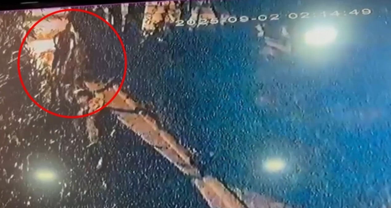 diyarbakirda silahli kavgada yoldan gecen genc oldu pGfrAJOF