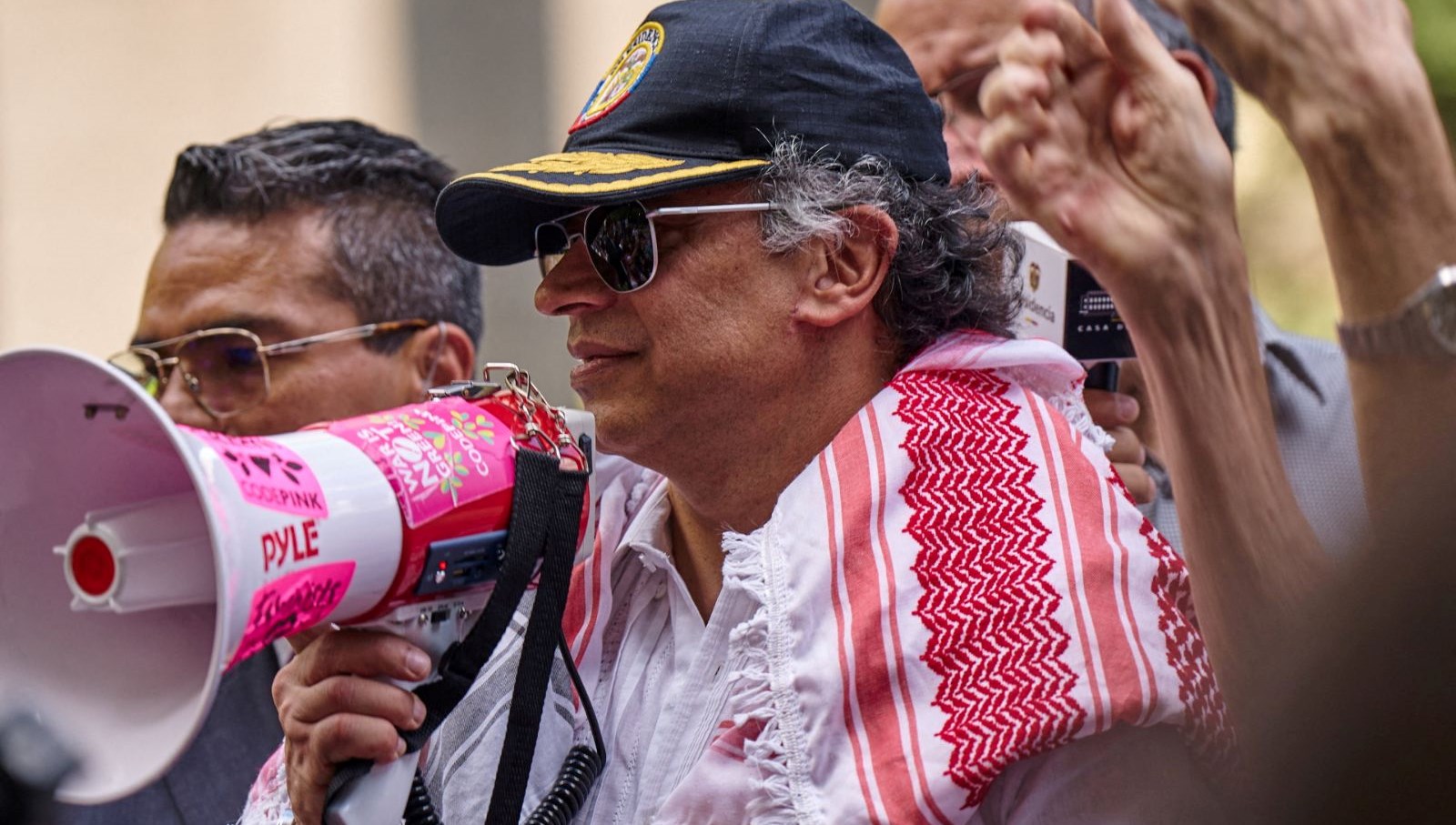 kolombiya devlet baskani petrodan abdye vize iptali tepkisi QRrlOx57