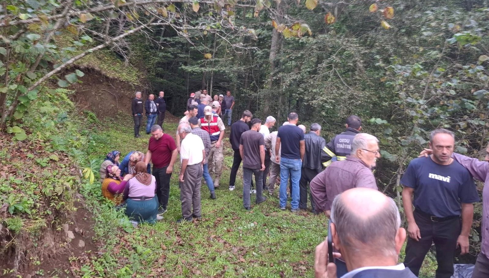 ucuruma yuvarlanan patpatin altinda can verdi 1ciliELD