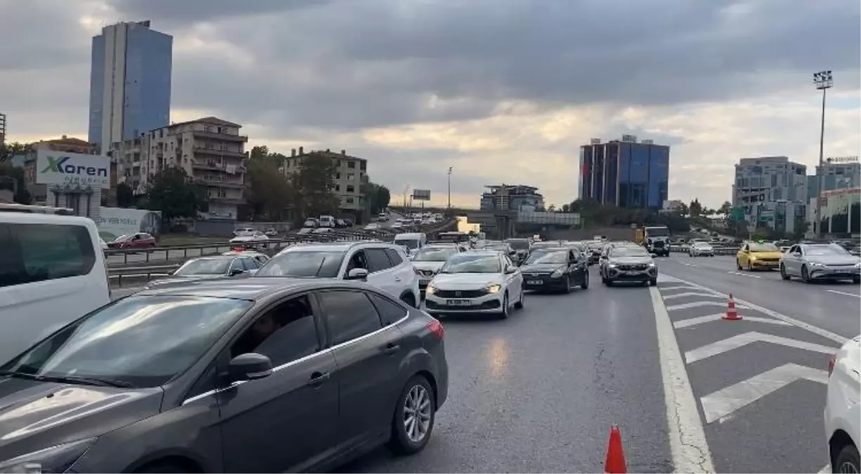 bagcilarda kaza 4 yarali F4aJAMQD