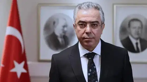 cumhurbaskani basdanismani mehmet ucumdan dem partiye elestiri ocalanin kendisi dahi sart ileri surmezken 7SX5MLHb.jpg