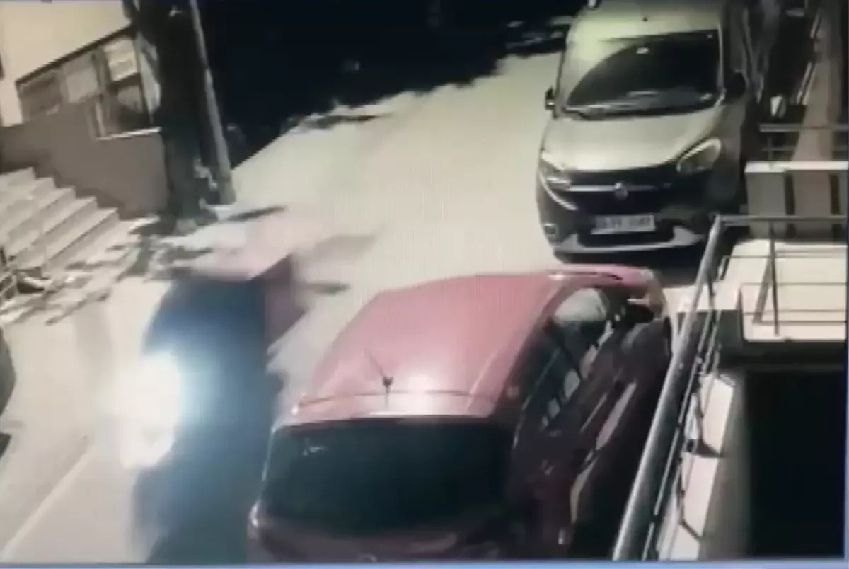 istanbulda park halindeki motosikletleri calan supheliler tutuklandi sVwgucMn