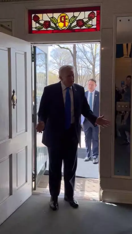 Trump’tan Graceland Ziyareti: Orta Doğu Gerginliğinde Sembolik Bir Anlam