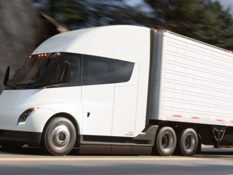 Teknoloji Dünyasında Öne Çıkan Yenilikler ve Elektrikli Araçlar**