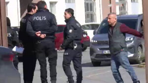 fatma-ogretmenin-davasi-basladi-durusmada-ozel-usul-uygulandi-lL8YVAbT