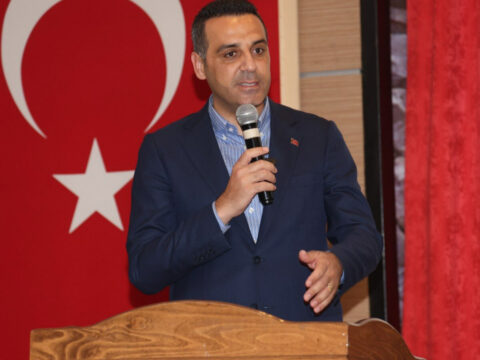 Izmirde belediye baskani chpde kalacagini acikladi kurultay cagrisi yapti DDZ3uwdN
